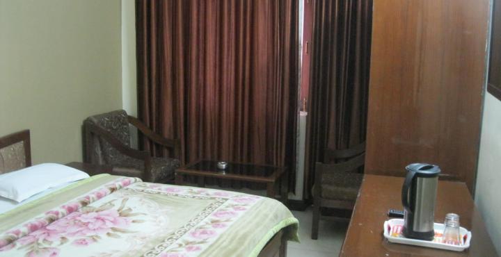 Treebo Trend Mussoorie Club Hotel Дехрадун Екстериор снимка