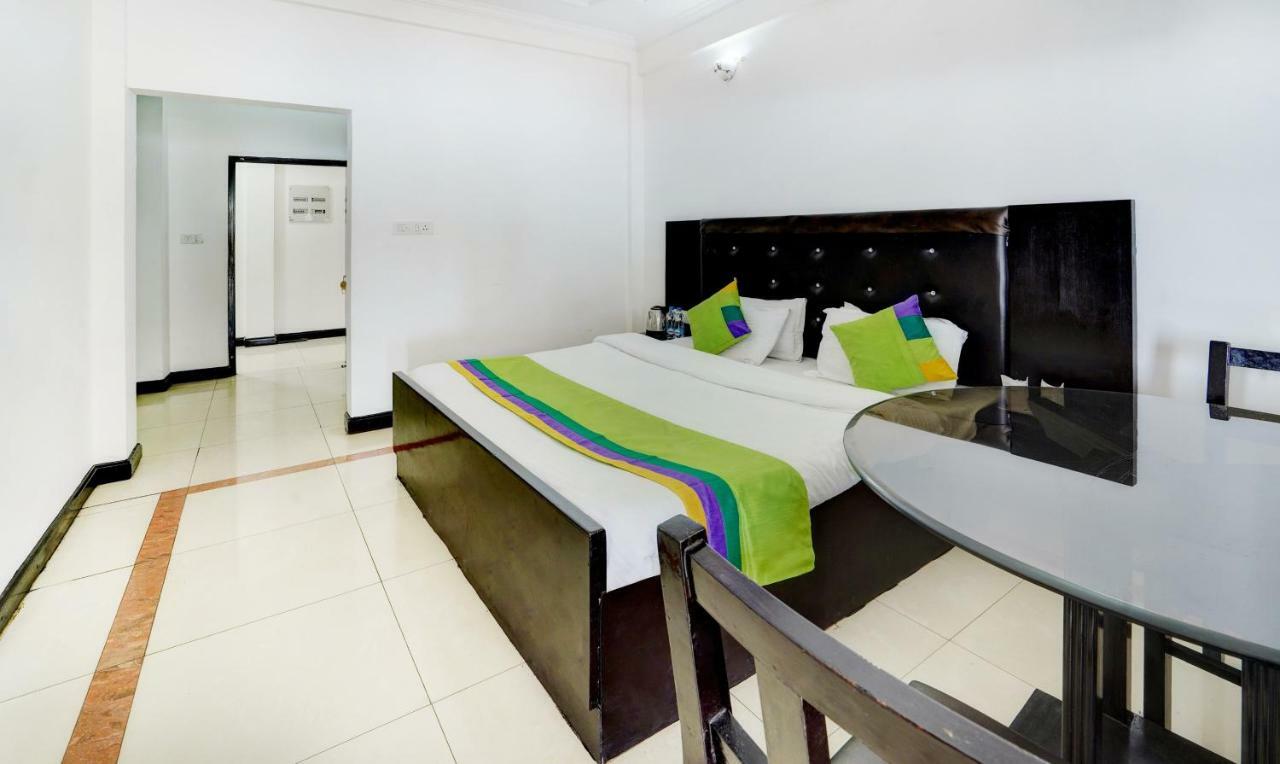 Treebo Trend Mussoorie Club Hotel Дехрадун Екстериор снимка