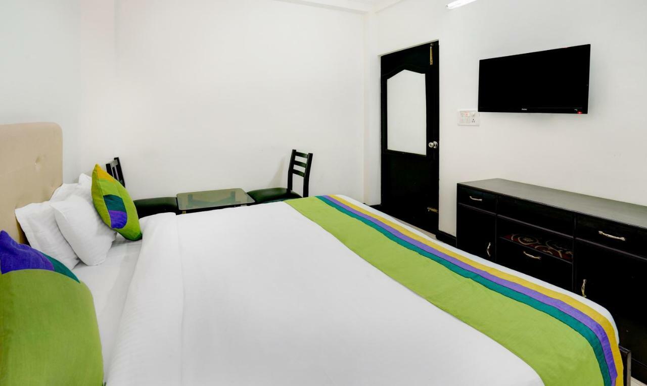 Treebo Trend Mussoorie Club Hotel Дехрадун Екстериор снимка