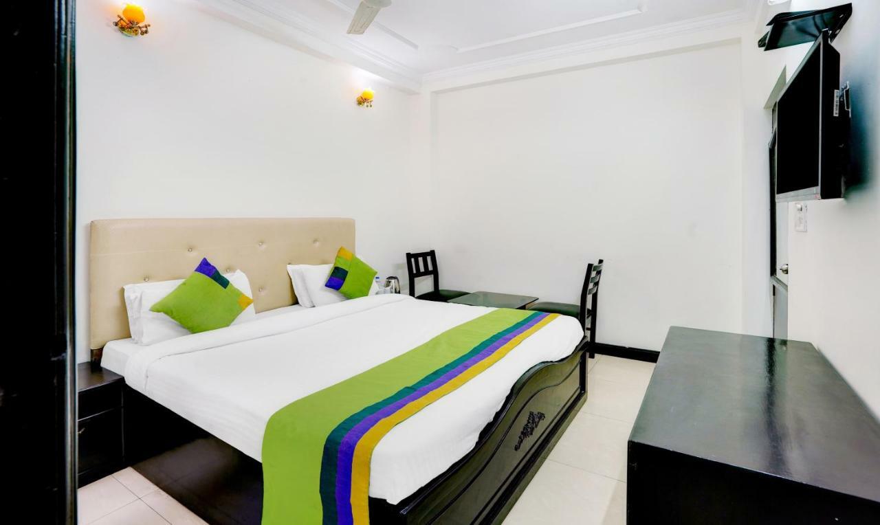 Treebo Trend Mussoorie Club Hotel Дехрадун Екстериор снимка